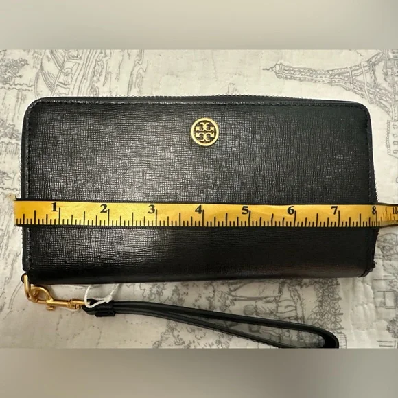 Tory Burch Women's Robinson Zip Continental Wallet nwt - Picture 11 of 14